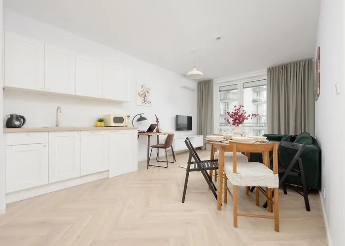 Modern Apartment With Balcony Near Aleje Jerozolimskie By Noclegi Renters